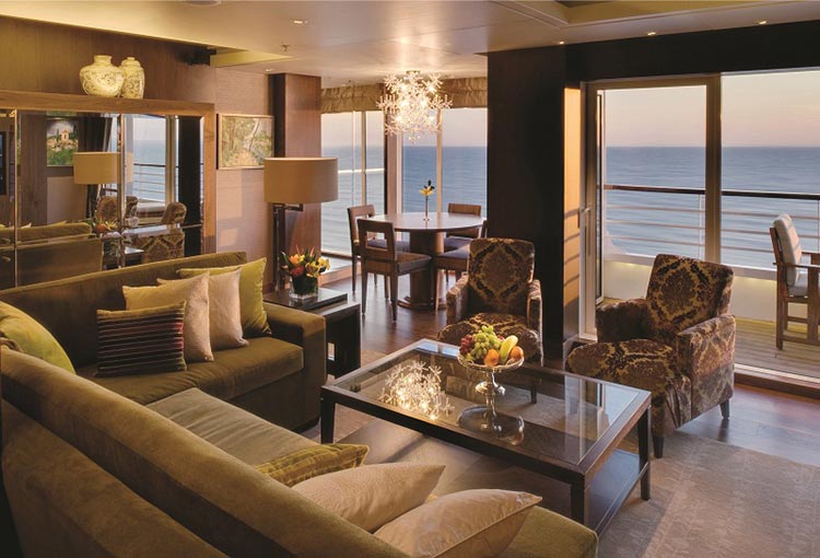 Crystal Cruises - Living space
