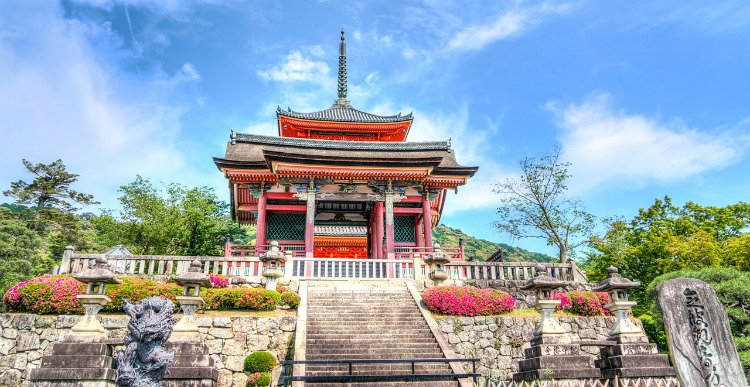A brightly-coloured temple in Kyoto in Japan