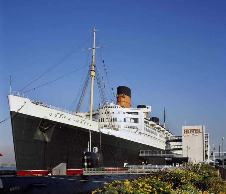 Cunard's Queen Mary 2 - Cruise ship
