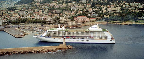The Seven Seas Voyager in Nice