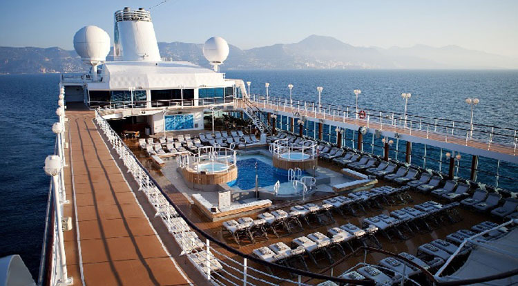 Azamara Pursuit - Top deck luxury