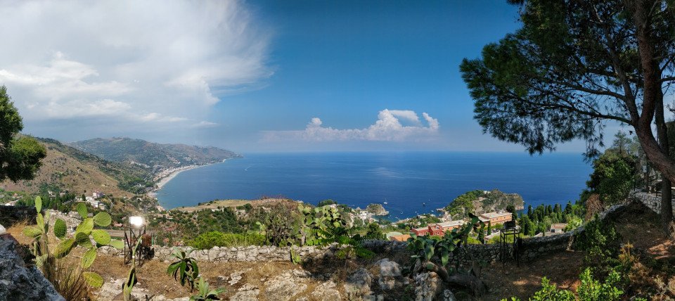 12 Image 12