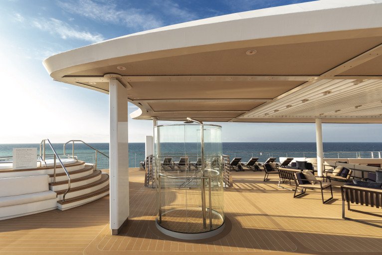 Upper Deck