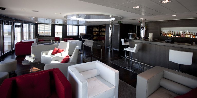 Panoramic Lounge
