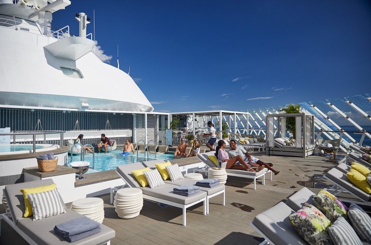 The Retreat® Sundeck