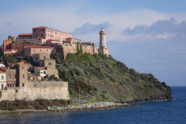 Valletta to Nice