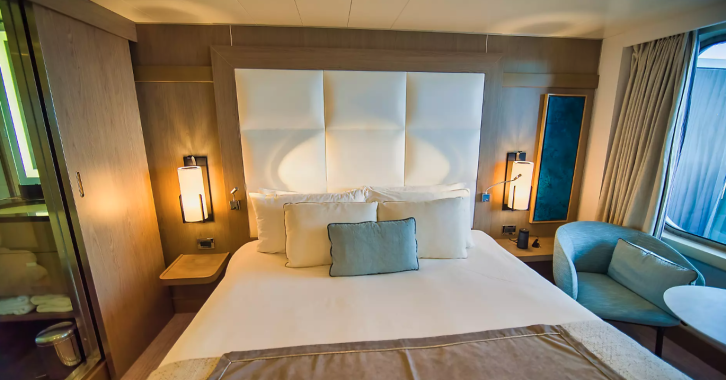 Deluxe Stateroom