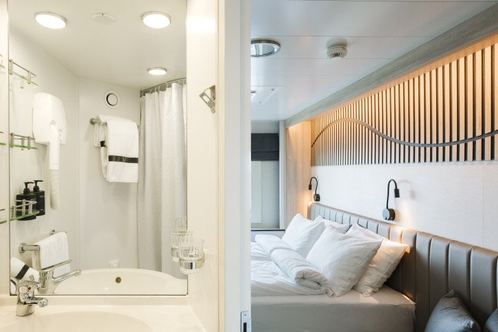 Polar Outside | Outside Cabin