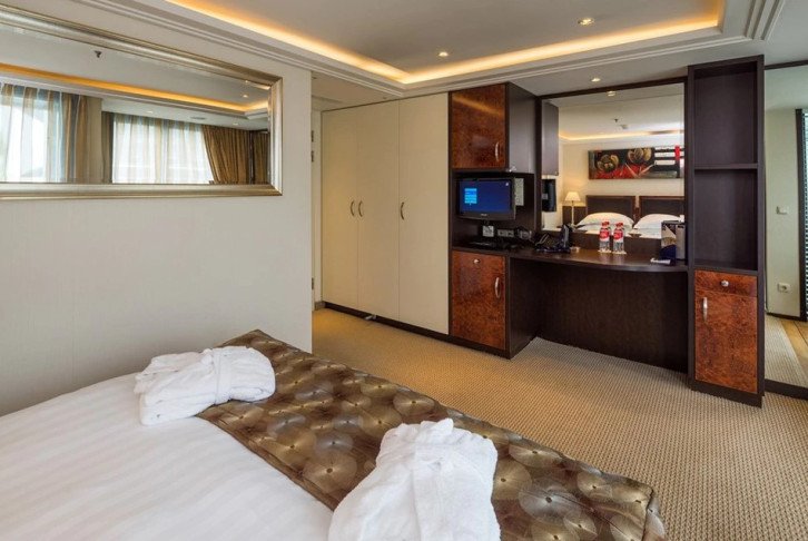CAT. AB Stateroom