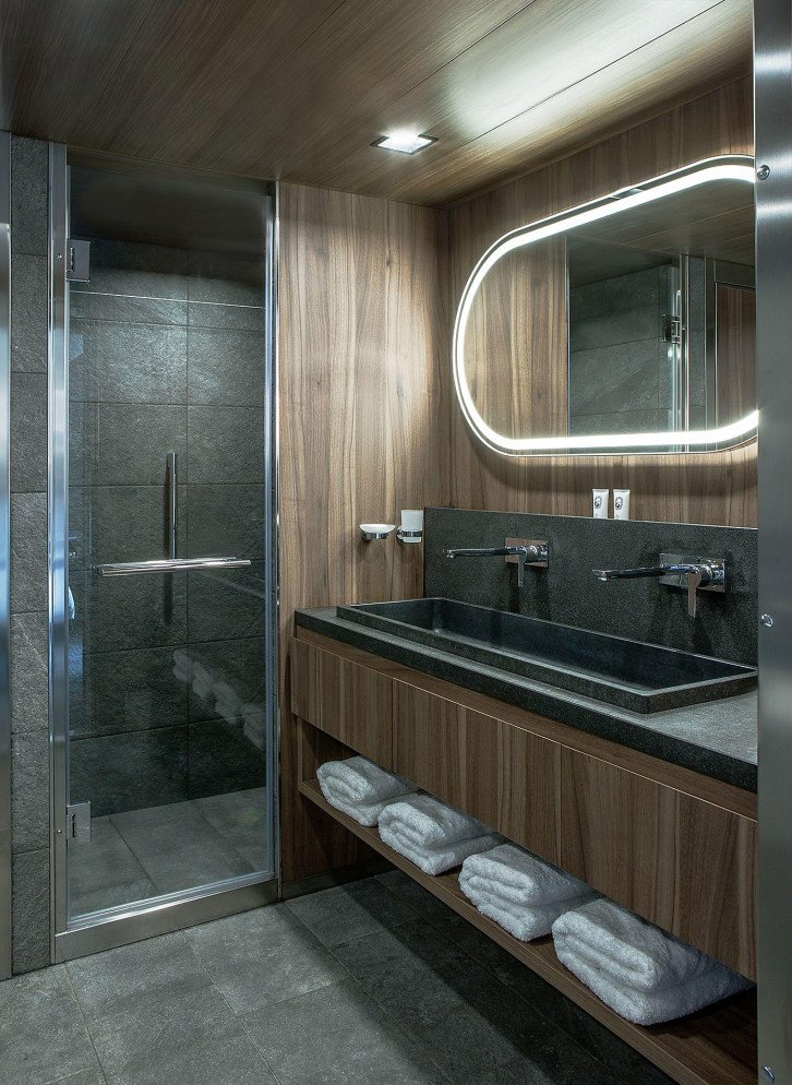 Grand Prestige Suite