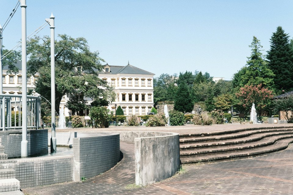 10 Image 10