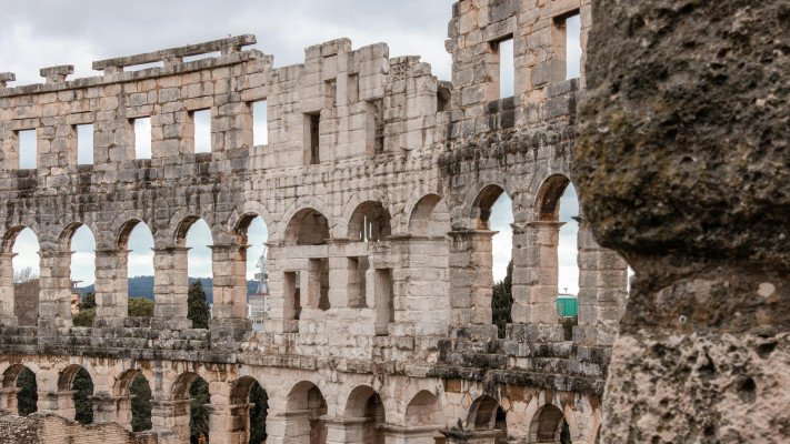 Croatia Intensive Cruise: Zadar, Dubrovnik & Hvar