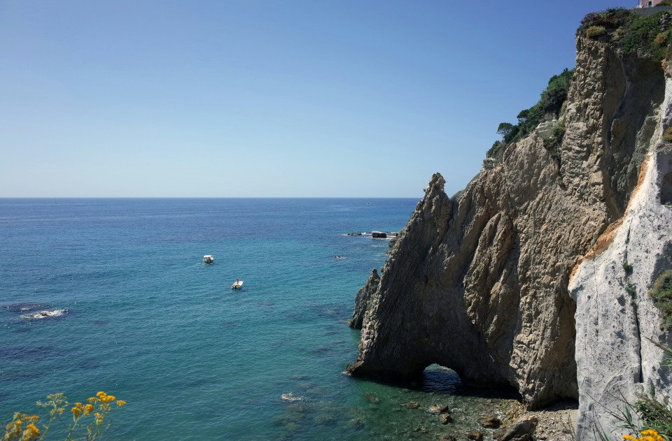 19 Image 19