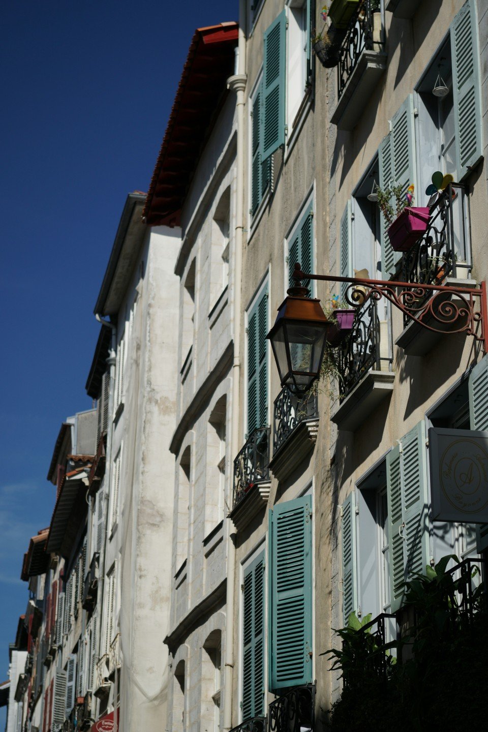 9 Image 9