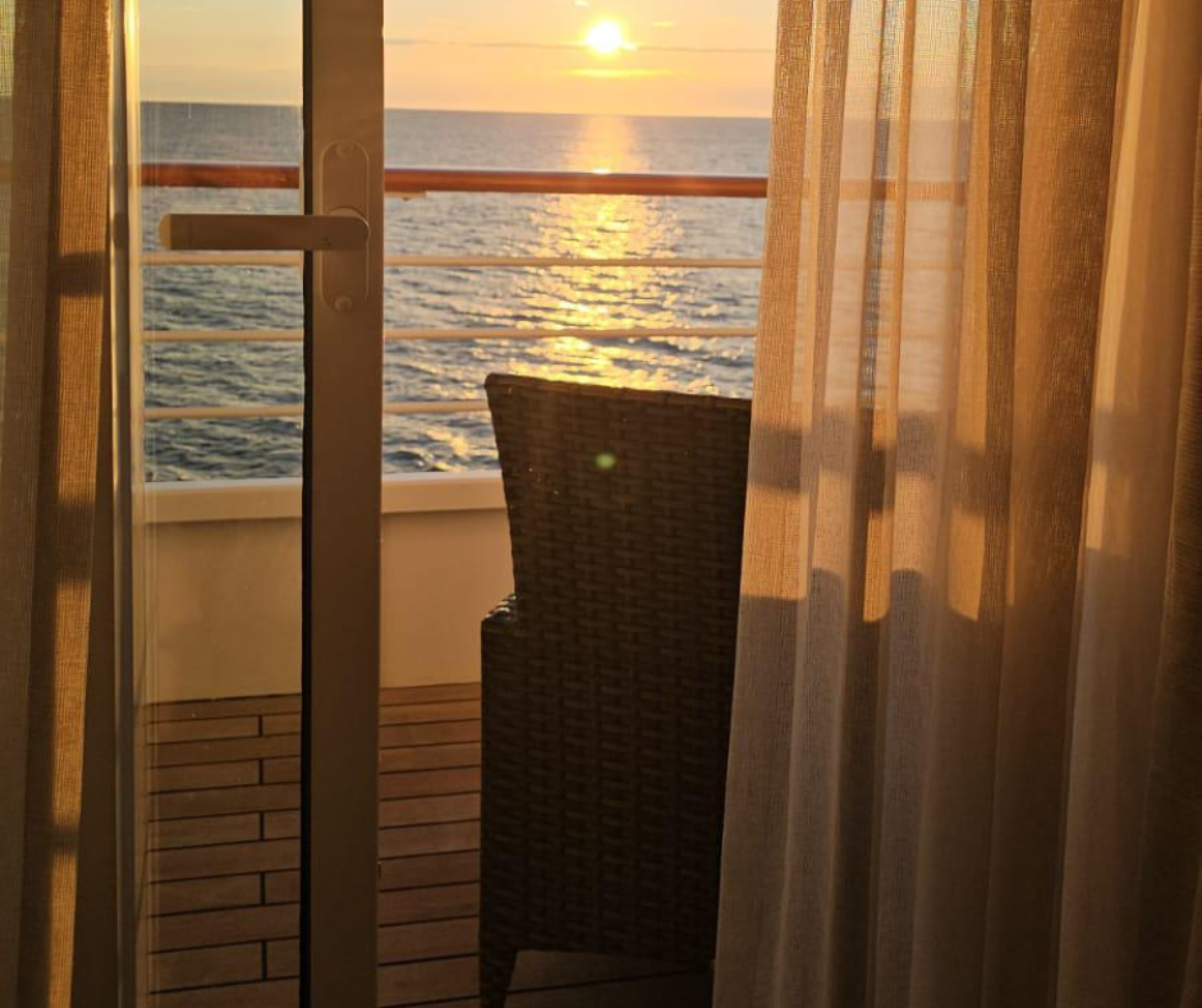 Tailor Made Land and Cruise Holidays