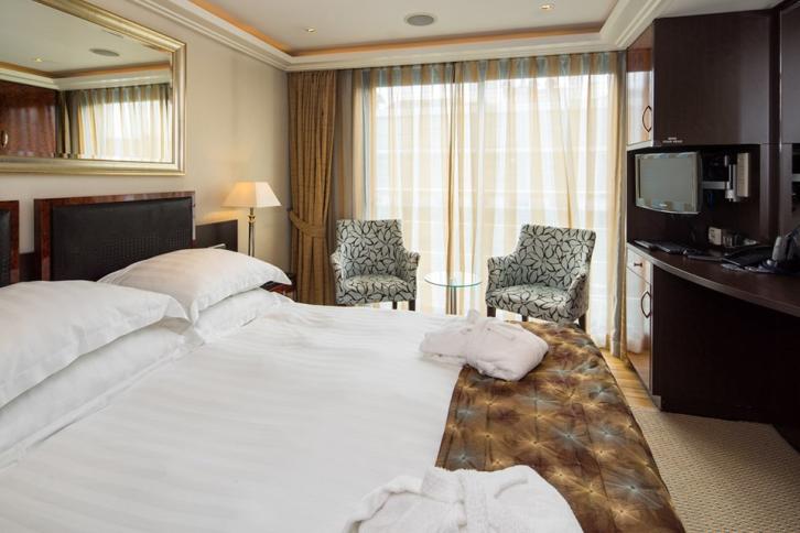 CAT. C Stateroom
